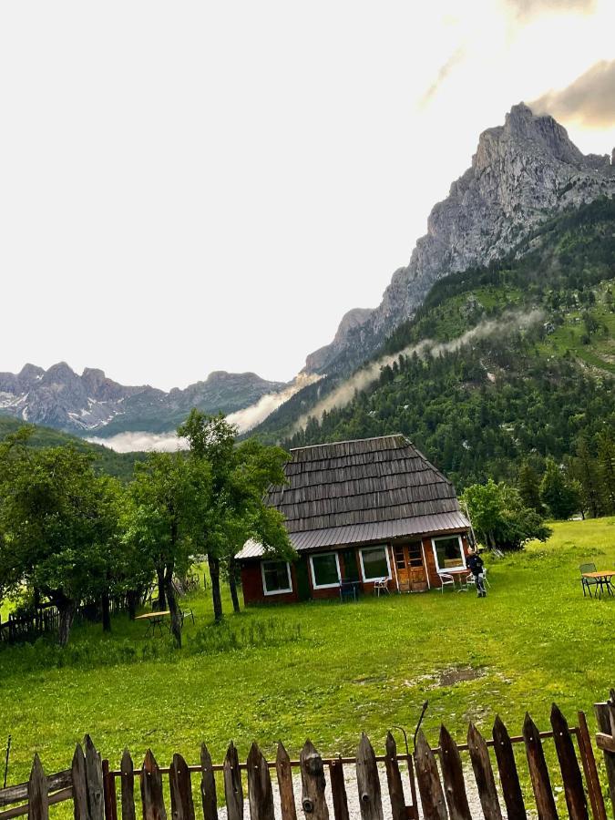 Bujtina 2 Hotel Valbone Exterior foto